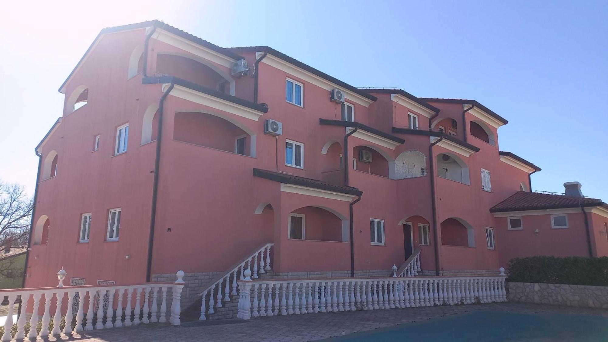 Apartments And Rooms Villa Chiara Krnica Exterior photo