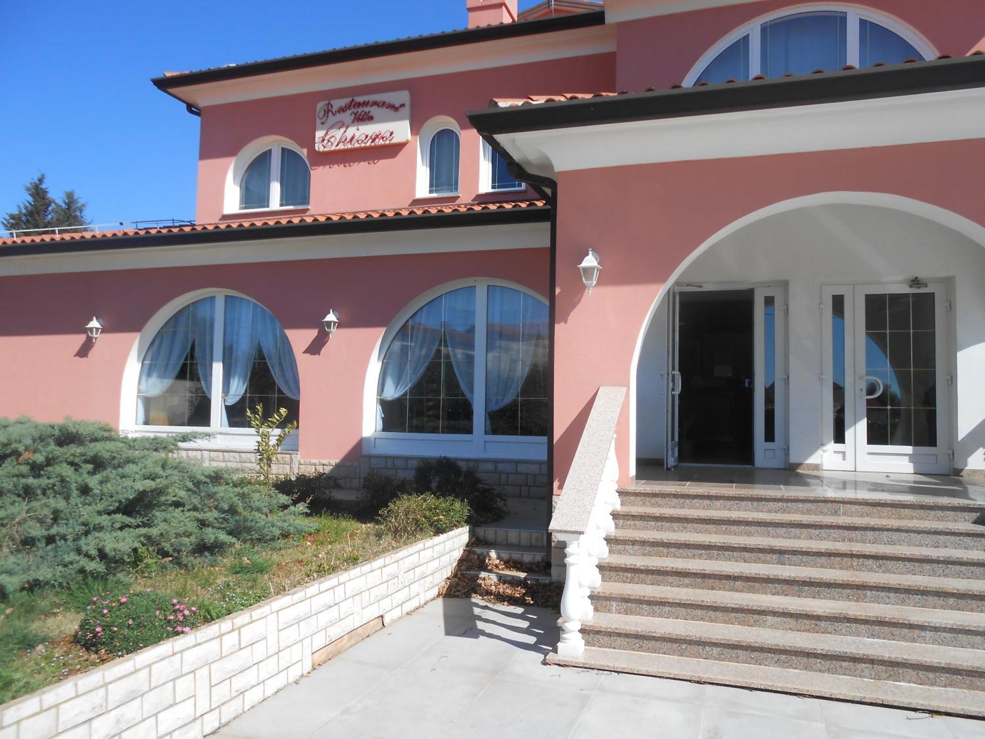 Apartments And Rooms Villa Chiara Krnica Exterior photo